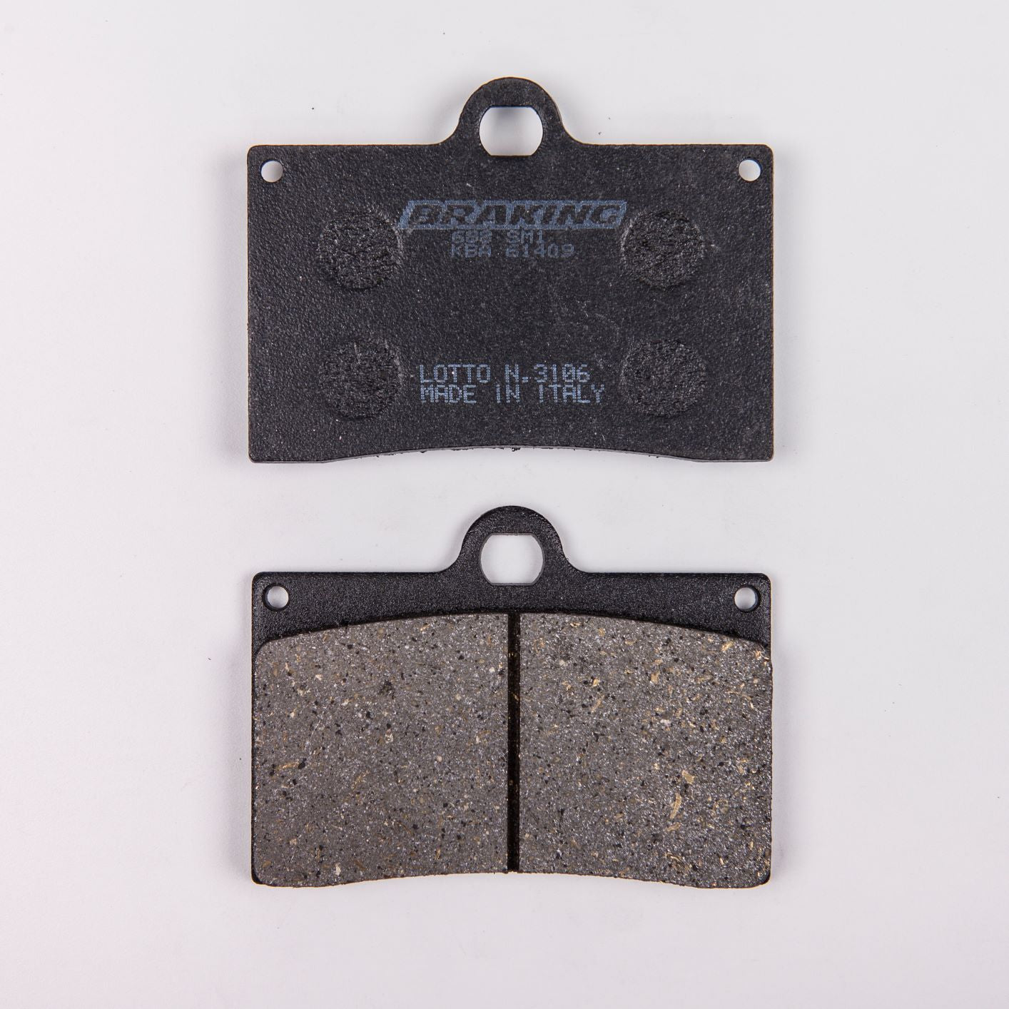 Brake pads semi-metallic 688SM1