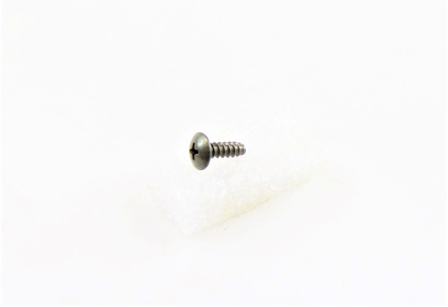 Screw 4x12mm Kymco AK 575 Premium, Xciting VS 400 ABS TCS, Downtown GT 350, genuine