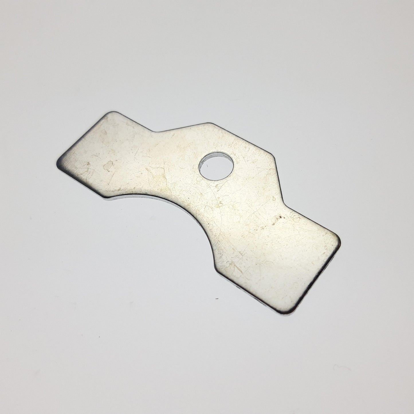 RETAINING PLATE Hytrack HY570 STL