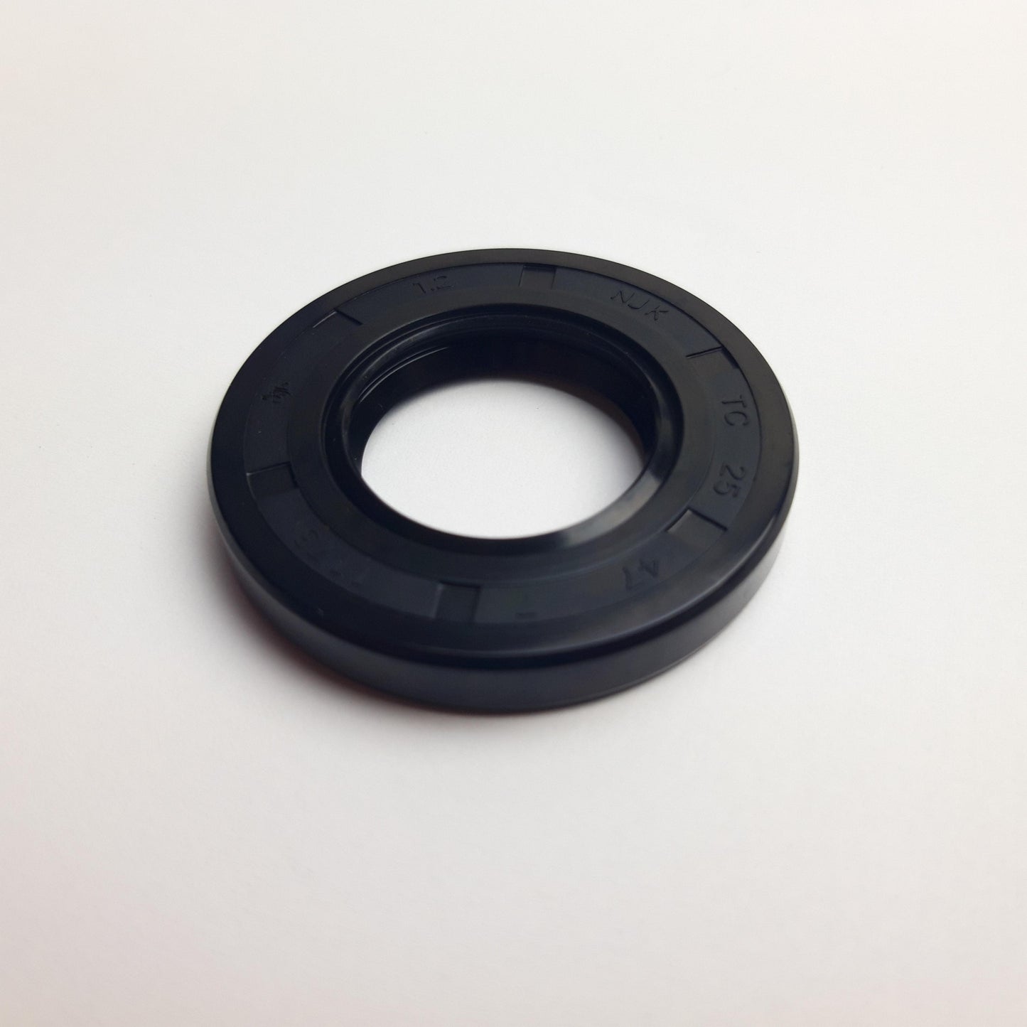 OIL SEAL TC 25X47X7 Hytrack HY310