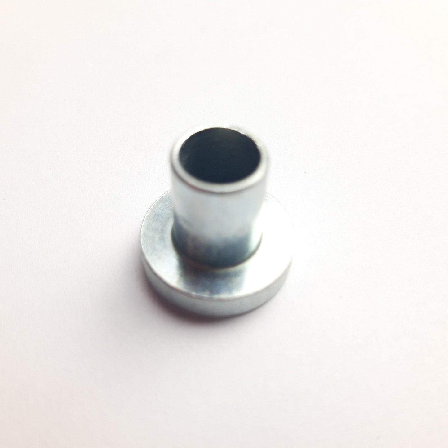 LEFT SPACER Hytrack HY310