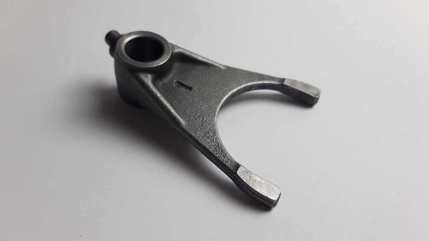 REVERSE SHIFT FORK NO.1 Hytrack HY710S