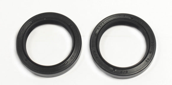 Front Fork Oil Seals (2pcs.) 32X42X8/9 (ARI014)