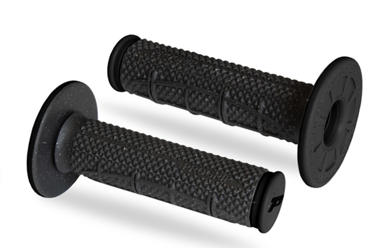 Grips PG802 (22+25mm, 115mm) Black/Carbon (Dual compound)