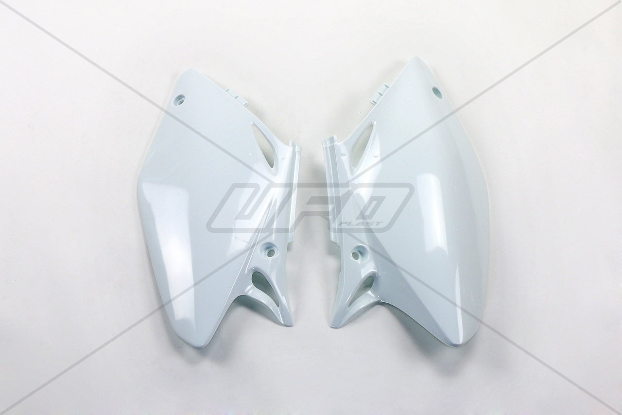 Rear side panels Honda CRF 450 R 02-04 color white
