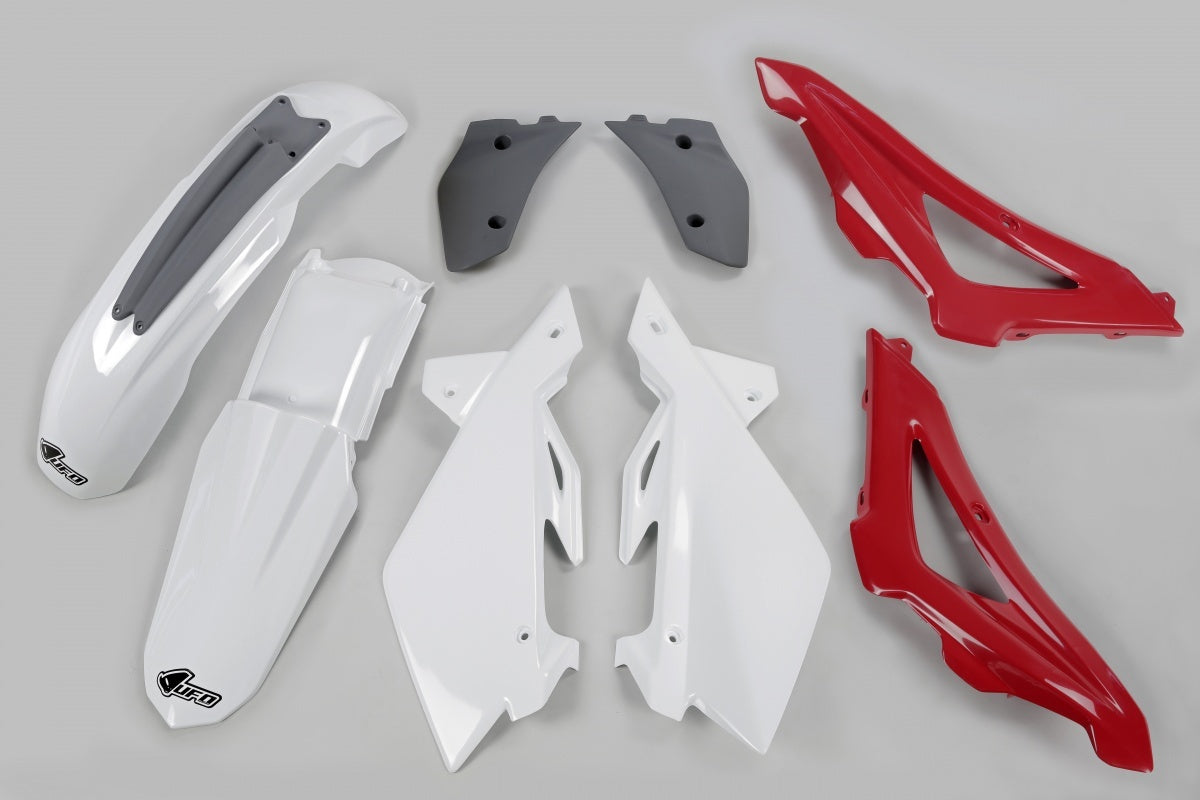 Plastics kit Husqvarna CR 125/250 2T 06-08 color OEM 06 (white/gray/red) (HU603E999)