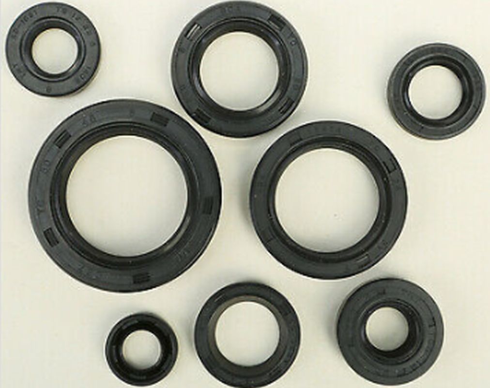 Engine oil seal set Honda CR 125R 1986
