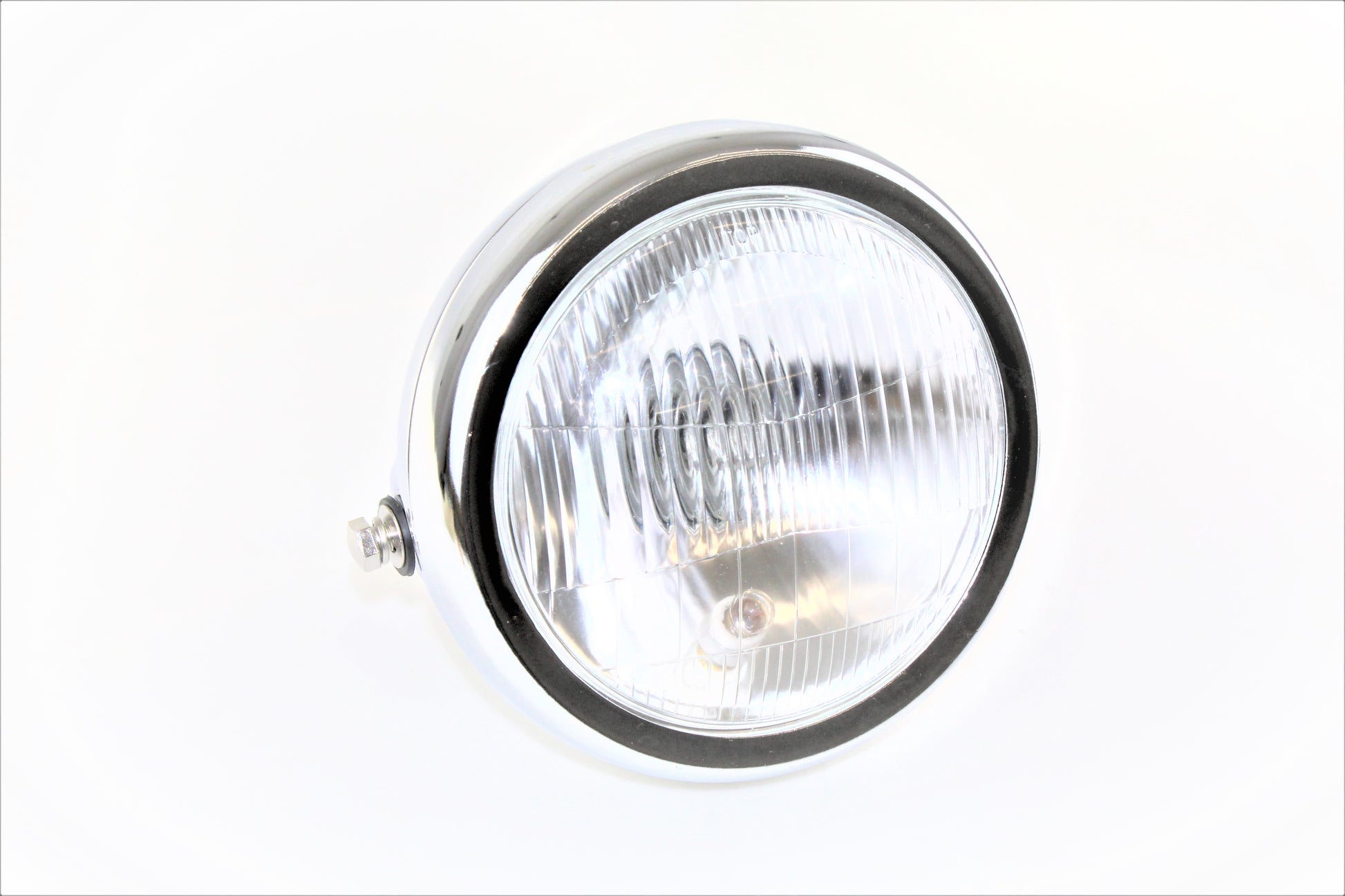 Headlight front complete (metal) Suzuki GN 125 GN125000047