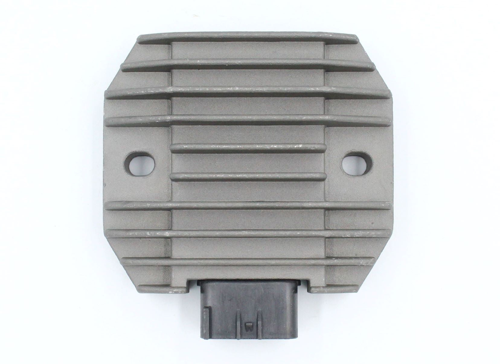 Voltage regulator Yamaha YZF-R6,YZF-R1,VMAX RET000039