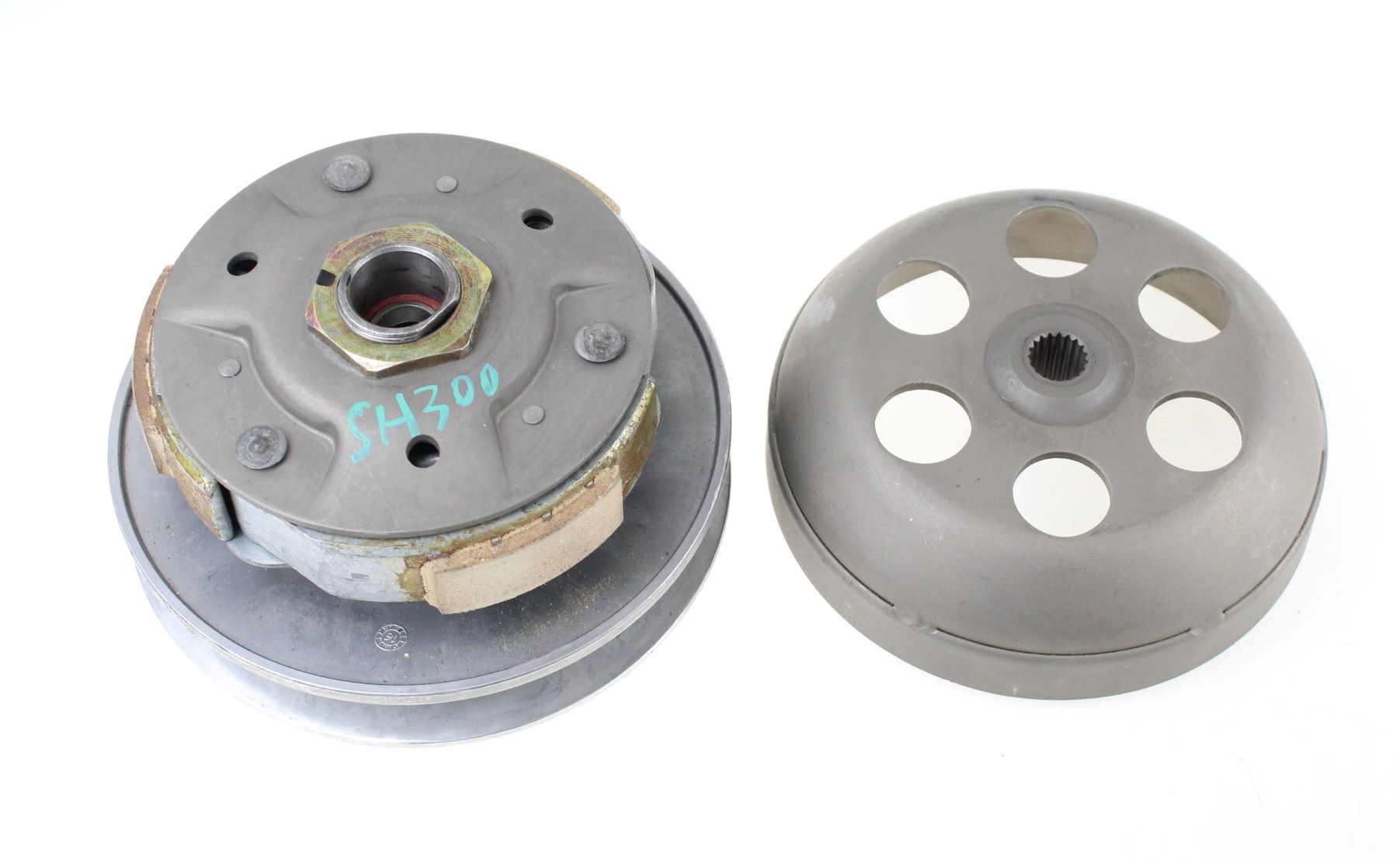 Centrifugal clutch complete Peugeot SV250, Honda Foresight,SH300, Piaggio X9 250 SOT00018