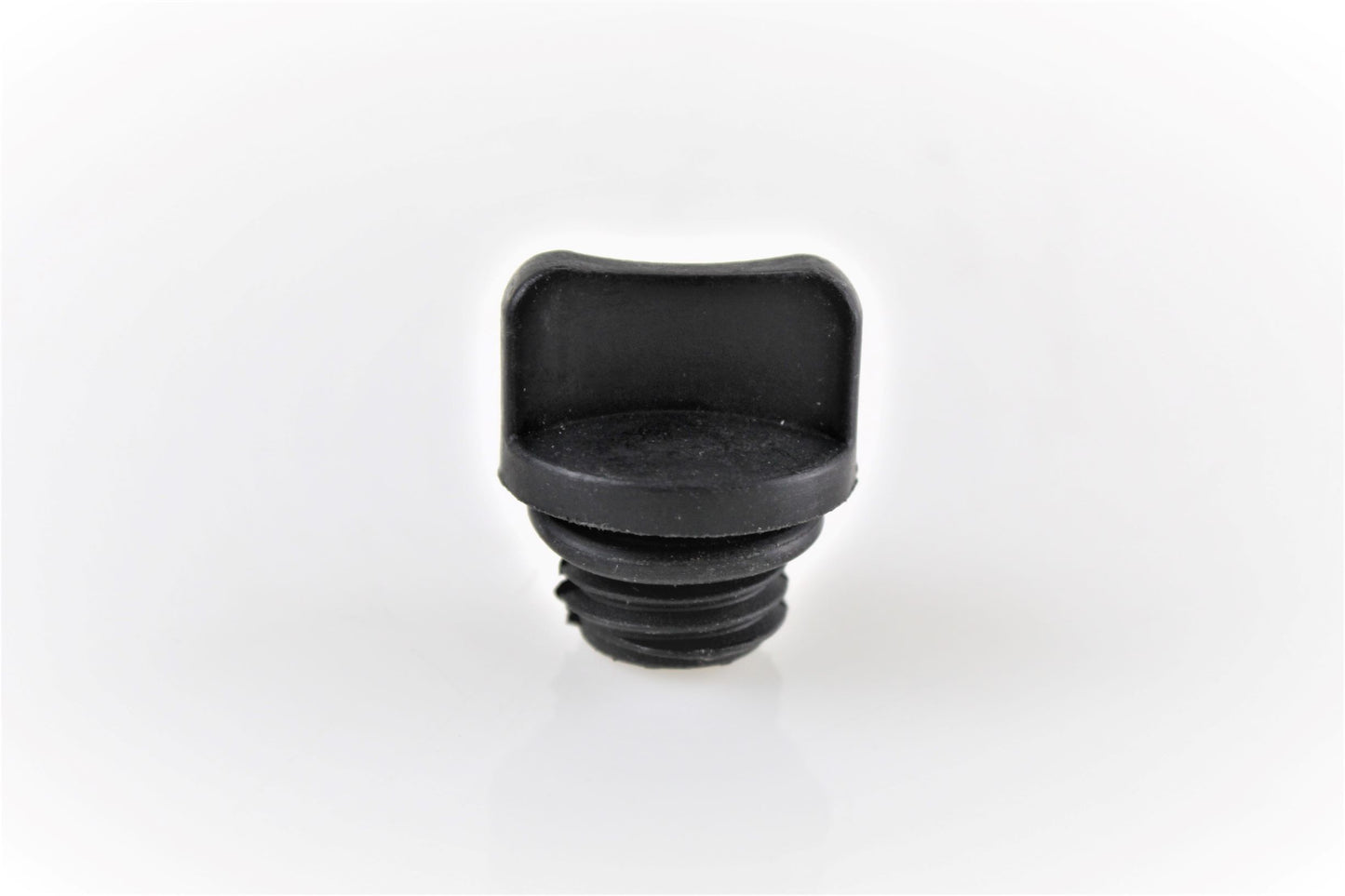 Oil filler cap for AM6 engine