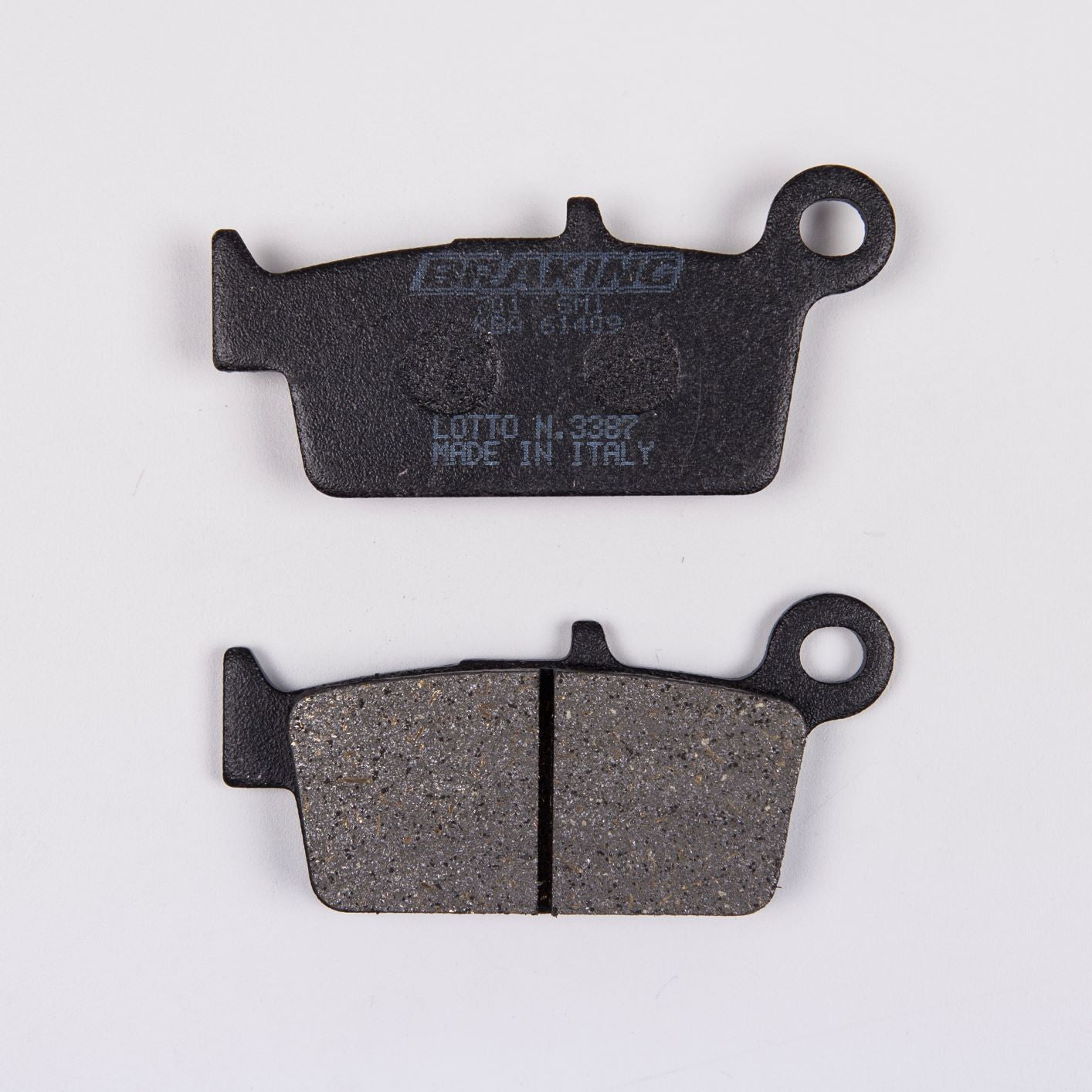 Brake pads semi-metallic 701SM1