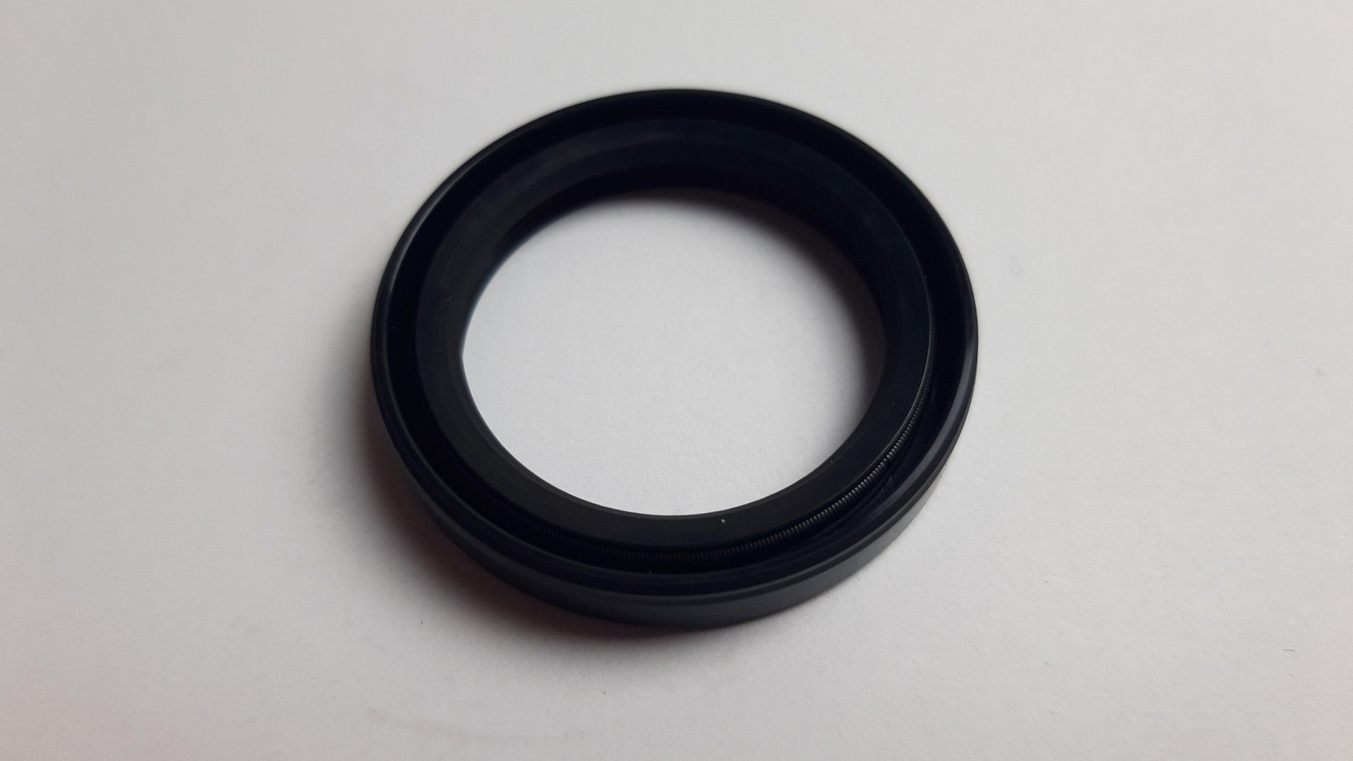 OIL SEAL 30X40X6 Hytrack HY310