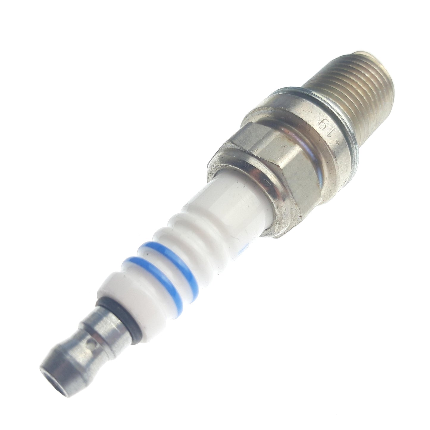 SPARK PLUG FR8DCX Hytrack HY710S