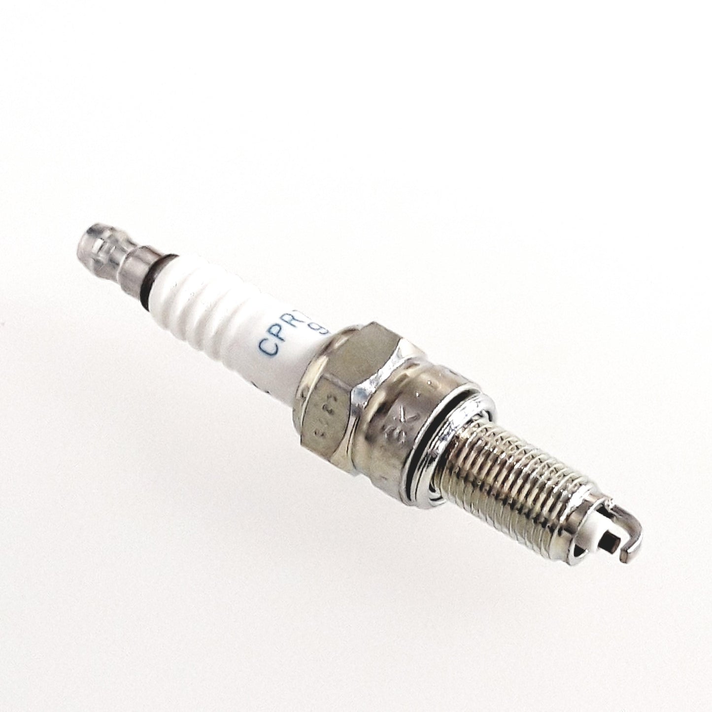 SPARK PLUG NGK CPR7EA-9 Segway Snarler AT6 L E5