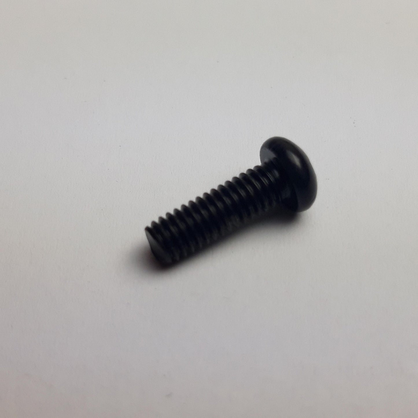 SCREW M4X15 Hytrack HY310