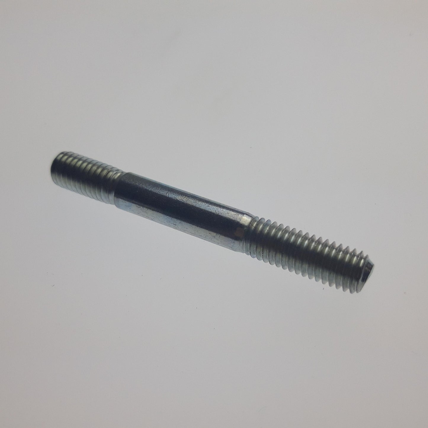 STUD M8X68 Hytrack HY510S