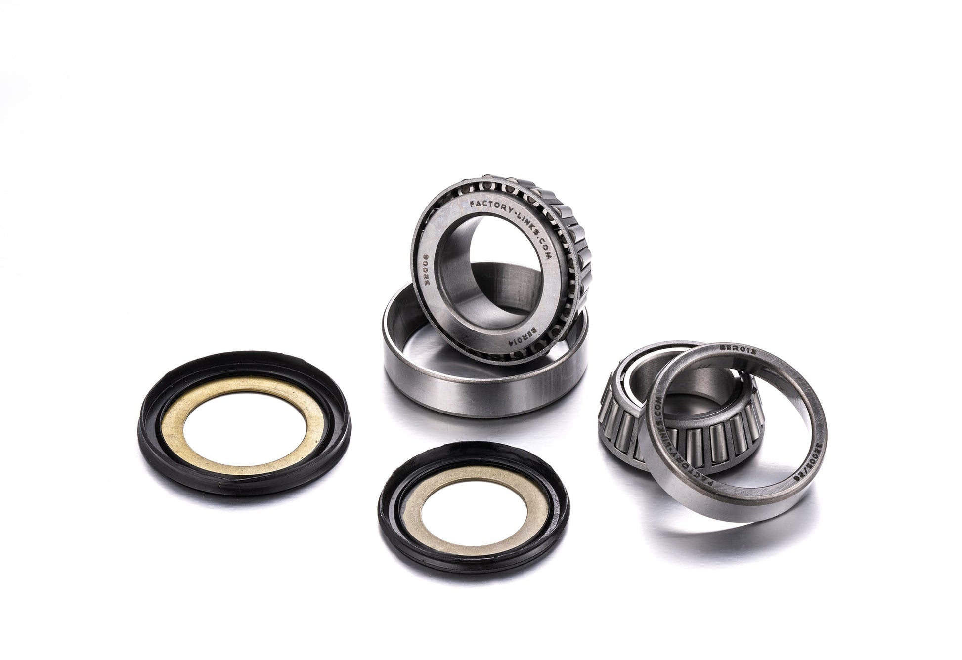 STEERING HEAD BEARINGS WITH SEALS HONDA CB/CBF/CBR/CBX/CMX/CTX/CX/NC/NSA/NT/NX/NTV/GL/ST/VF/VFR/VT/VTR/VTX/XL1000V, TRIUMPH BONNEVILLE 800/865, SCRAMBLER/SPEEDMASTER 865 (22-1020)