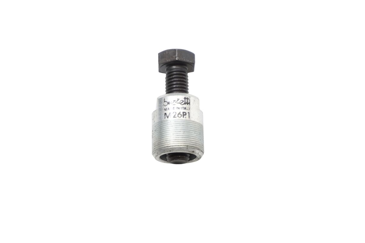 FLYWHEEL / MAGNETO PULLER M26 X 1