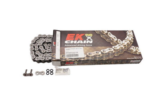 DRIVE CHAIN EK520MVXZ2 120 LINKS QX-RING (UP TO 1000CC) (40KN) (MADE IN JAPAN) (RIVET)