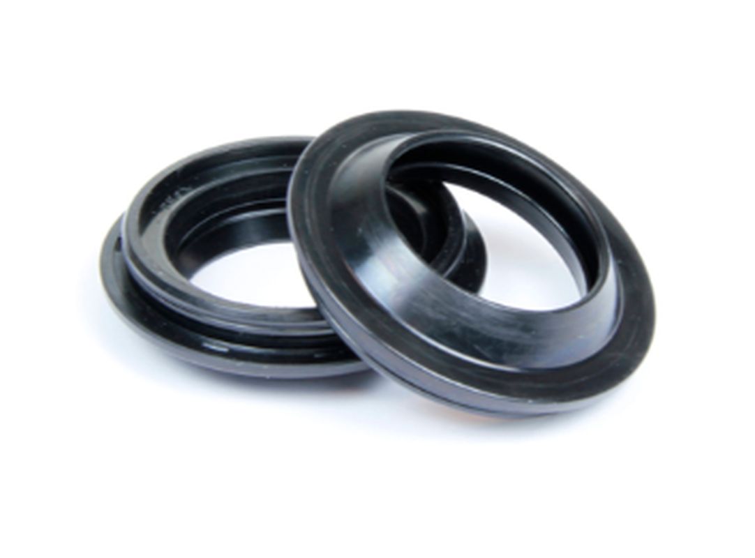 FRONT SUSPENSION DUST SEALS KAWASAKI KX 65 '00-'23, SUZUKI RM 65 '03-'06 33X46X5,6/14MM (ARI140) (SET OF 2 PCS.)
