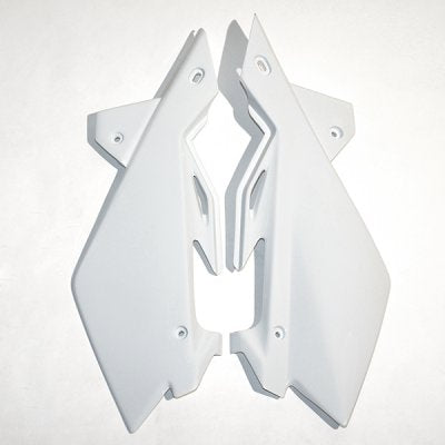 Rear side panels Husqvarna 4T 05-07, 2T 06-08 color white