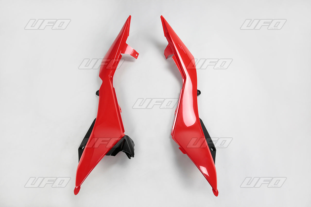 Rear side panels Husqvarna TC/TE 449/511 11-13 color red