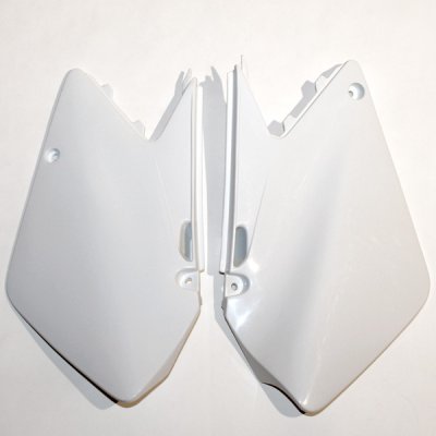 Rear side panels Suzuki RM 125/250 03-05 color white