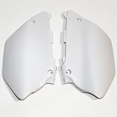 Rear side panels Yamaha YZ 125/250 02-05 color white