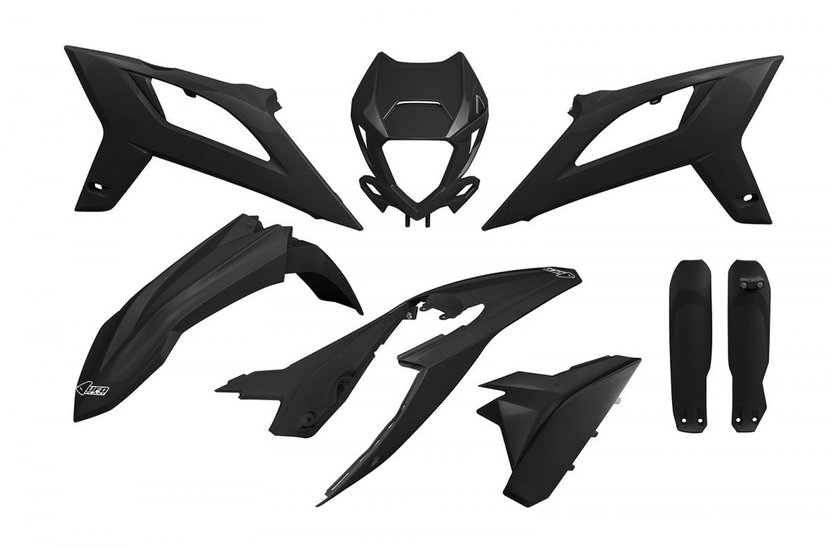 Full plastics kit with fork guards Beta RR 125/250/300/350/400/450 20-22 color black
