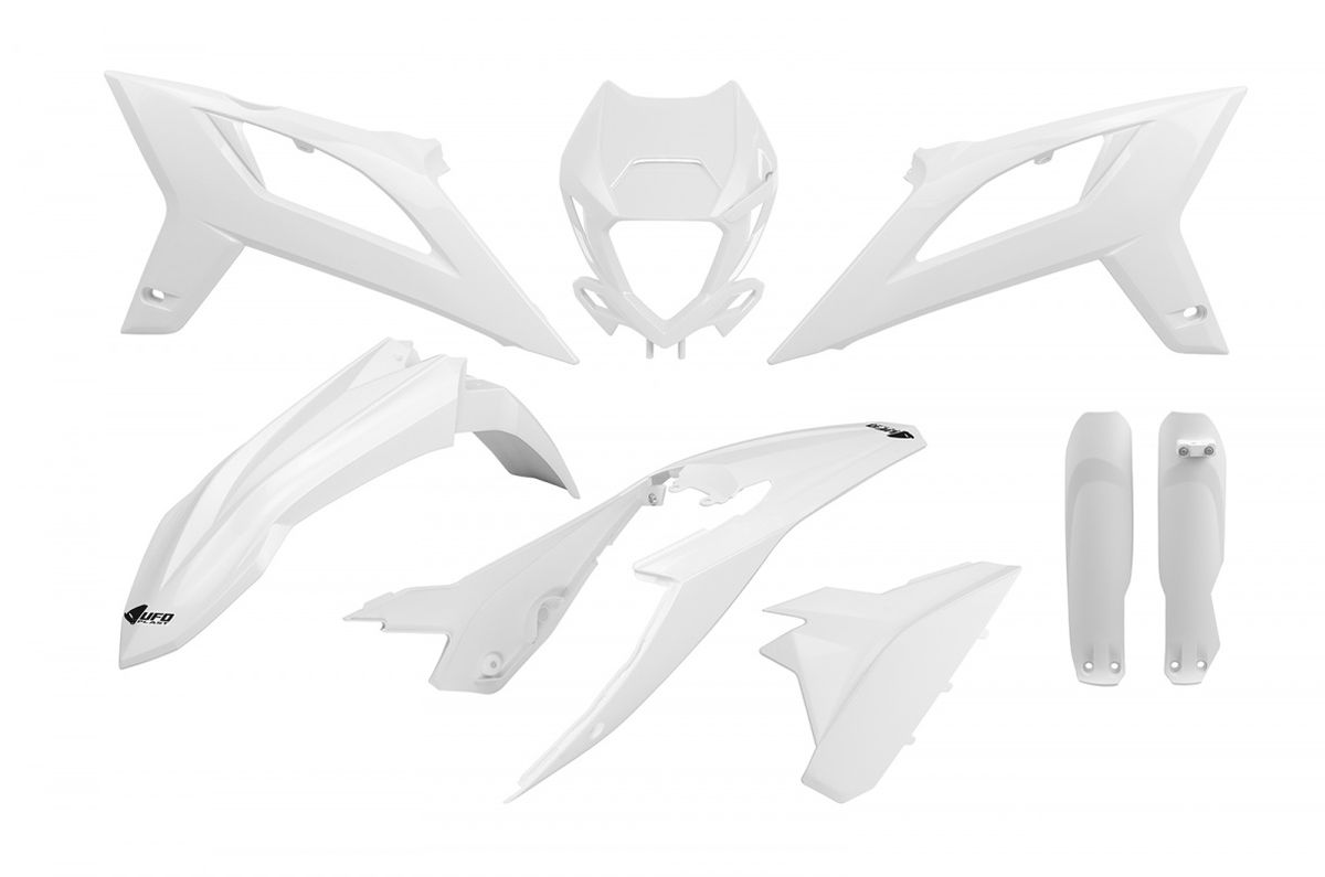 Full plastics kit with fork guards Beta RR 125/250/300/350/400/450 20-22 color white