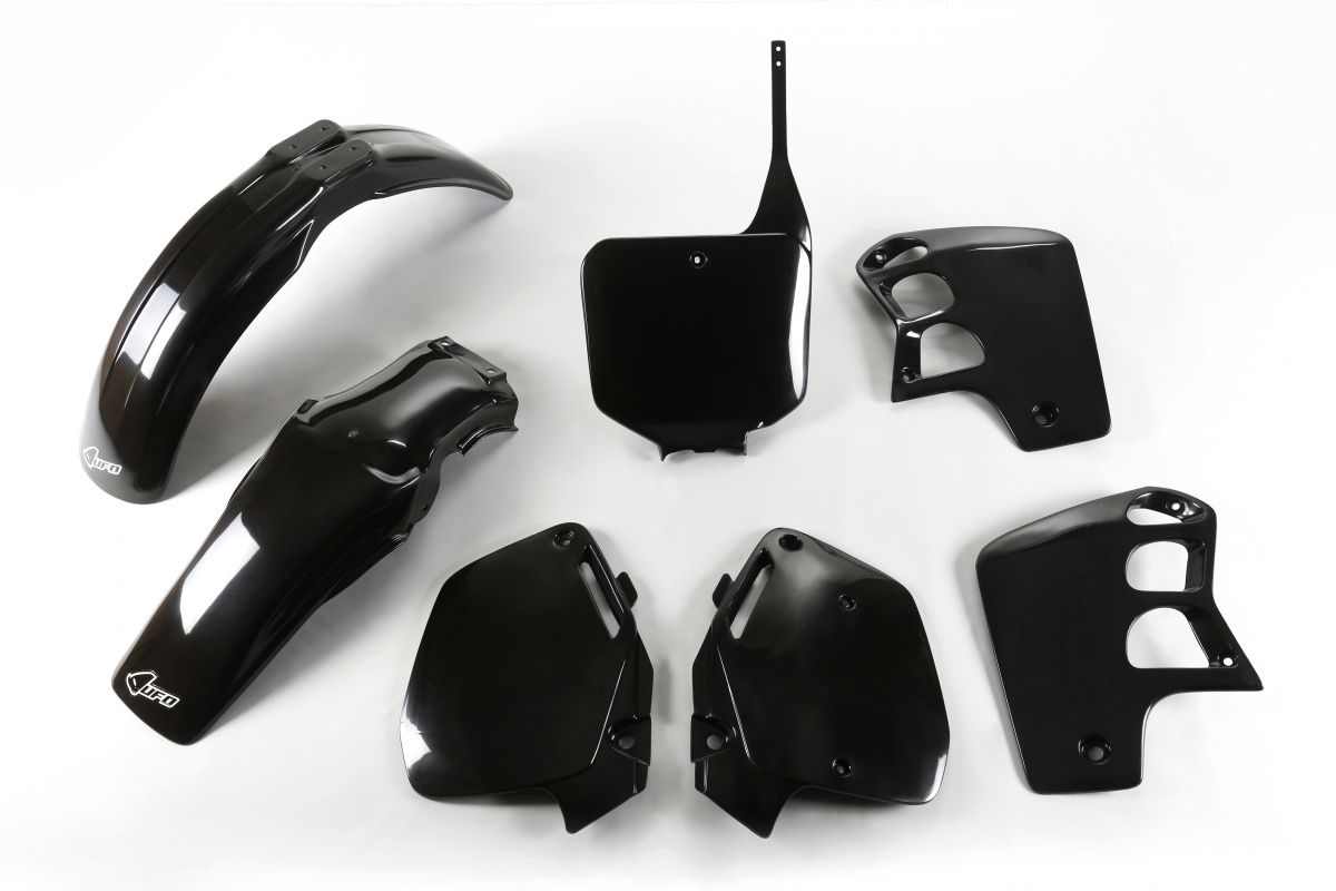 Plastics kit Honda CR 500 95-00 color black (HO089E001)