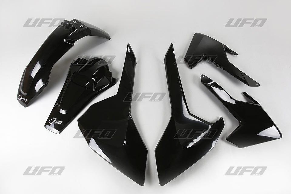 Plastics kit Husqvarna TE/TX 125/250/300 17-19, FE 250/350/450/501 17-19 color black (HU618E001)